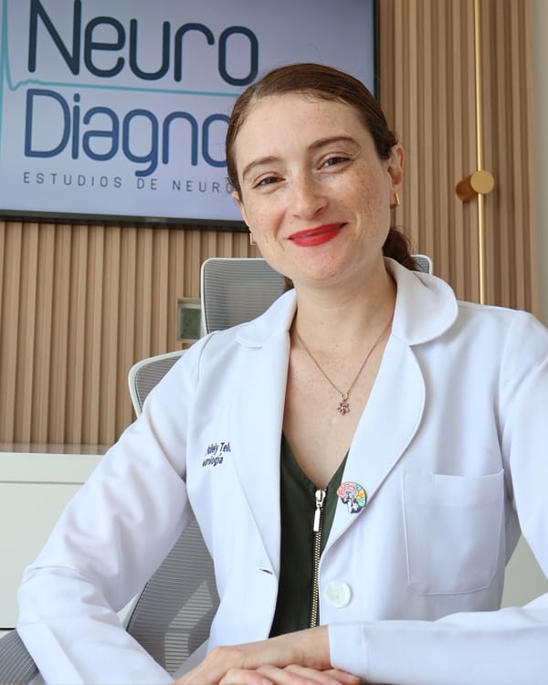 Dra. Nallely Tello Martínez